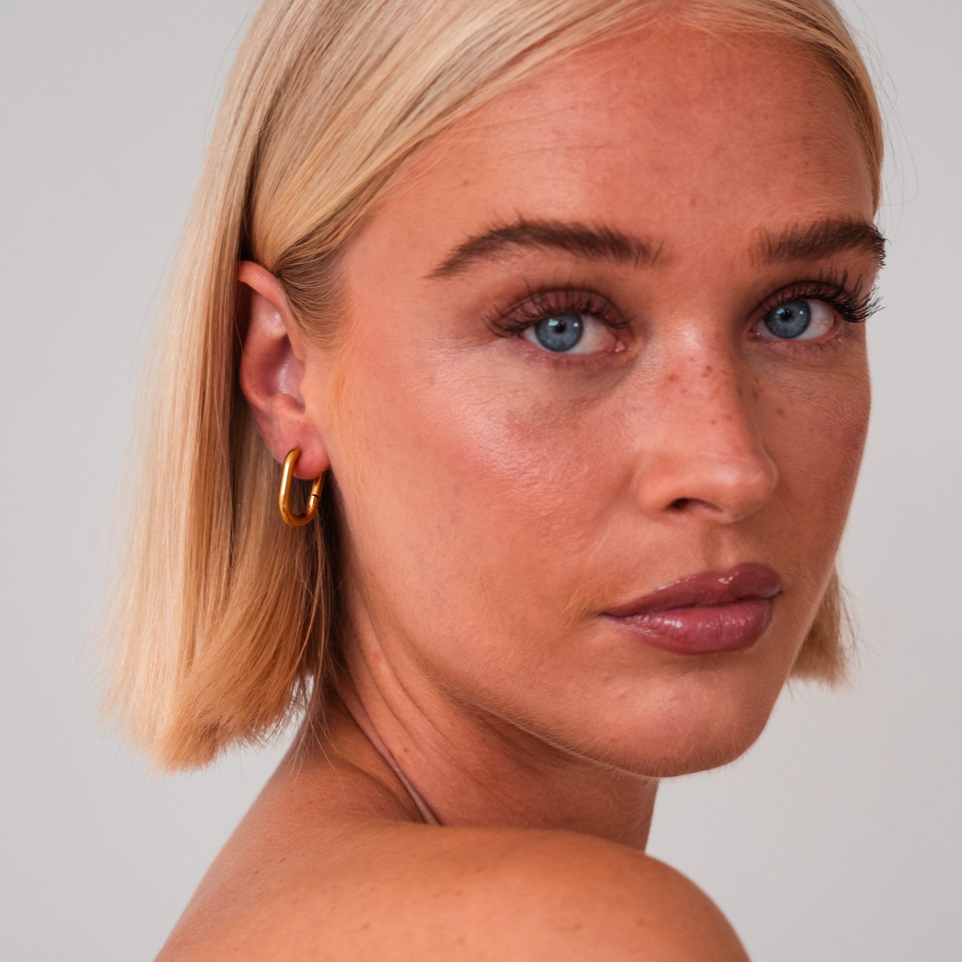 Nyra Øredobber