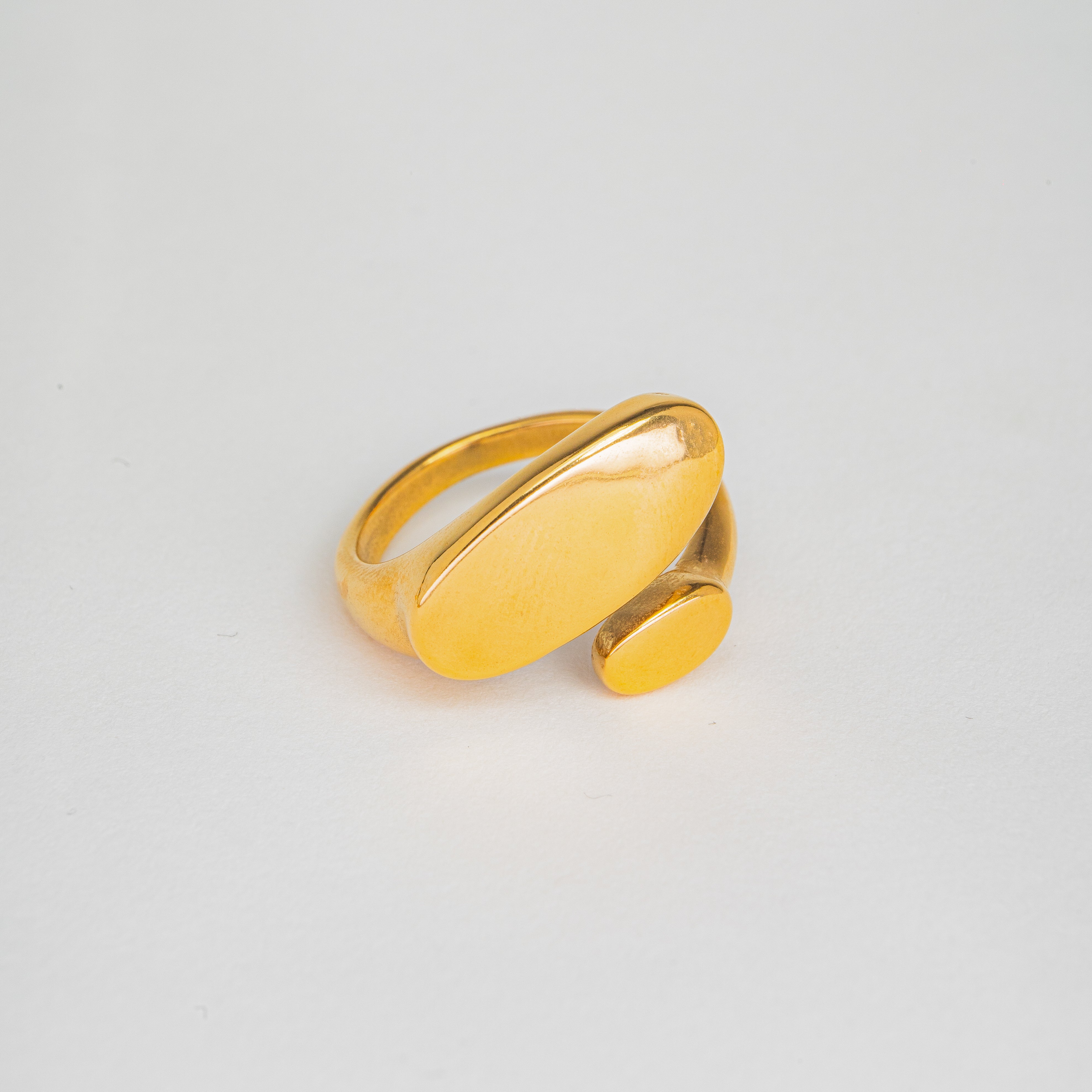 Skinnende tvillingring