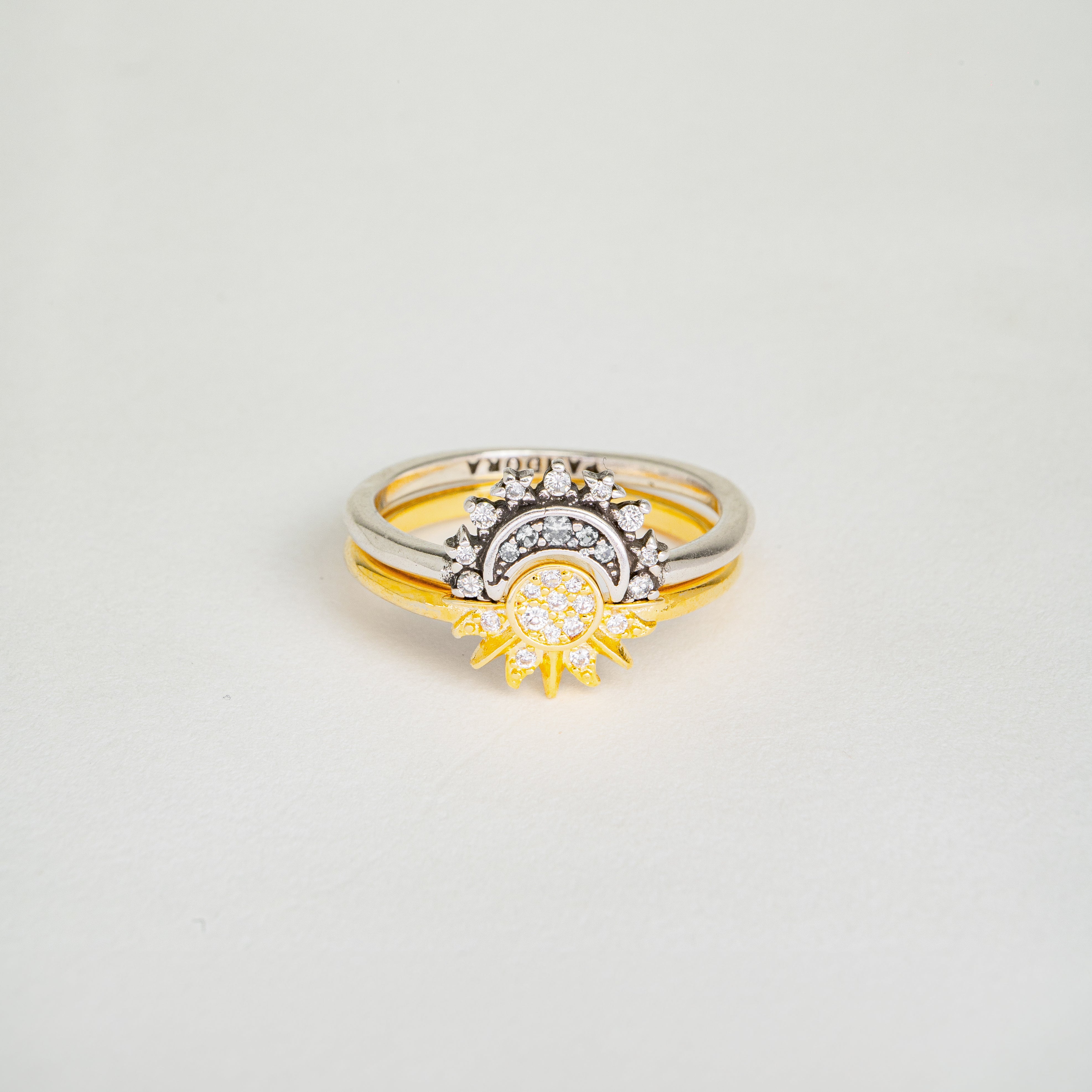 Sol og måne Ring